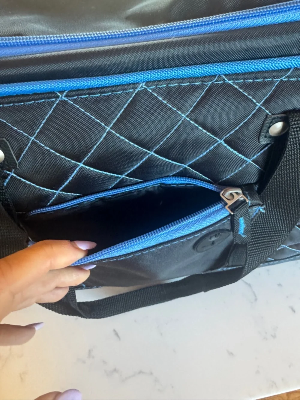 SHERPA PET CARRIER TSA APPROVED ONLY USED ONCE FOR A FRENCH BULLDOG PUPPY HAS S
